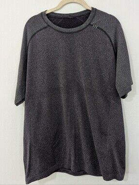 Lululemon Metal Vent Tech Short Sleeve T Shirt Crewneck Athletic Gray Blue XL